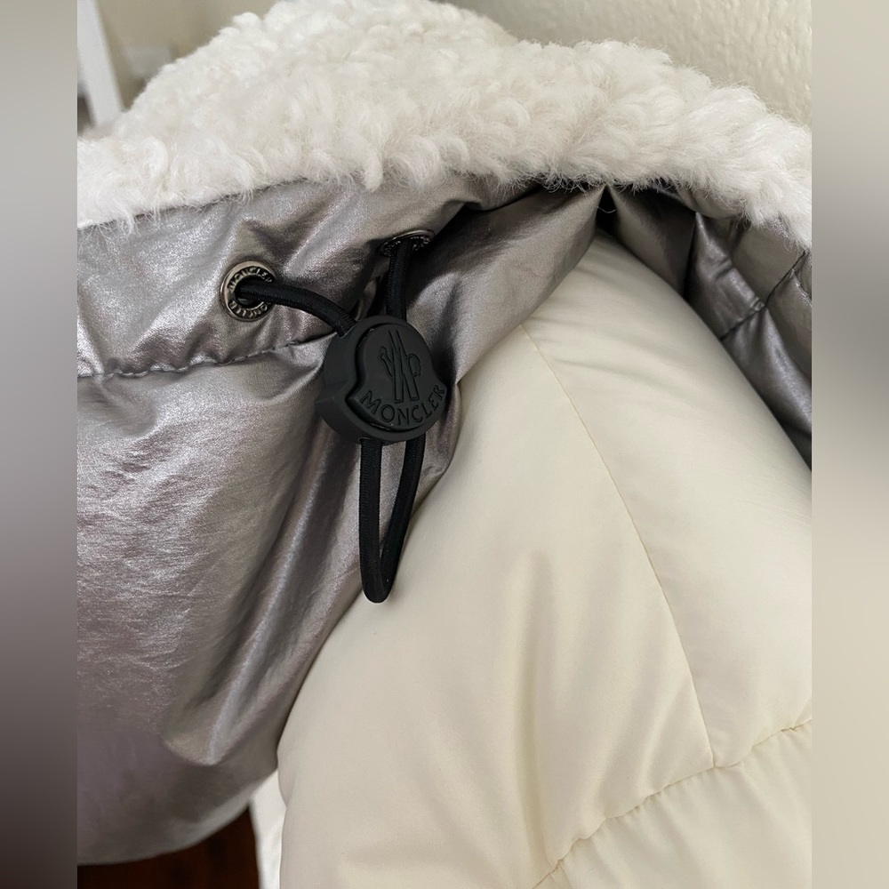 NEW Moncler puffer down jacket - Picture 15 of 15